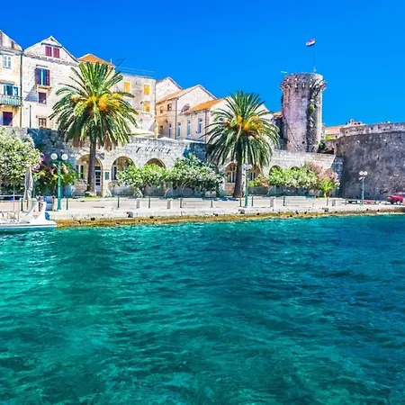 Апартаменты Modern Grbin In The Very Center Of Korcula *