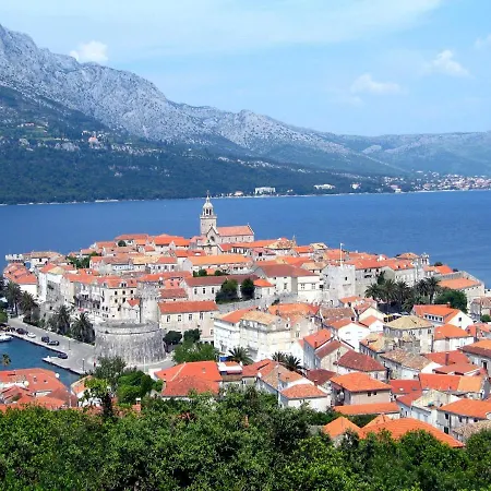 Modern Grbin In The Very Center Of Korcula Apartment