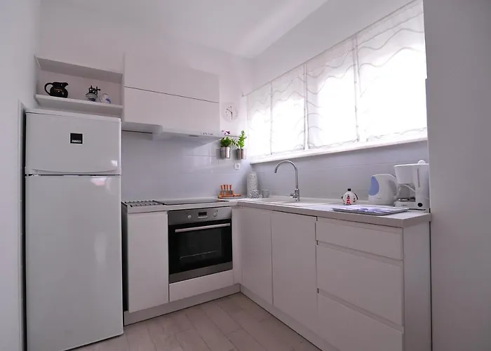 Modern Grbin In The Very Center Of Korcula * 鲁巴达