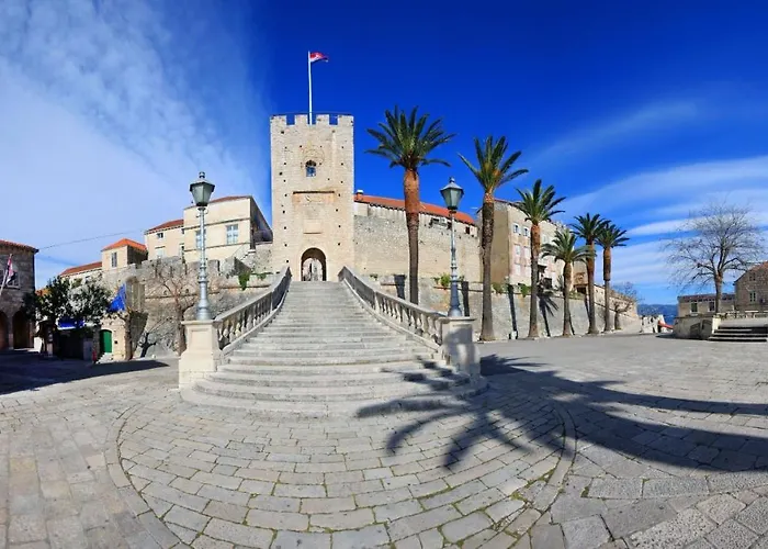 Modern Grbin In The Very Center Of Korcula 公寓 鲁巴达